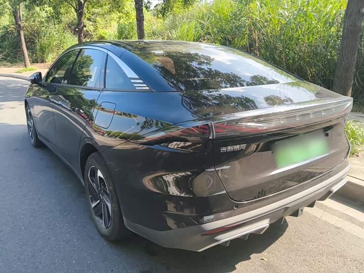 Geely Galaxy L6, 2024 — фото 5 из 9