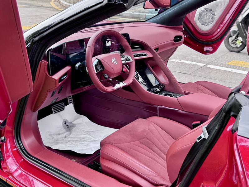 MG Motor Cyberster, 2023 — фото 12 из 12