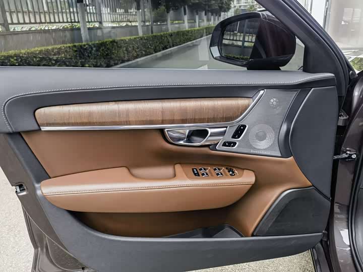 Volvo S90, 2022 — фото 7 из 9
