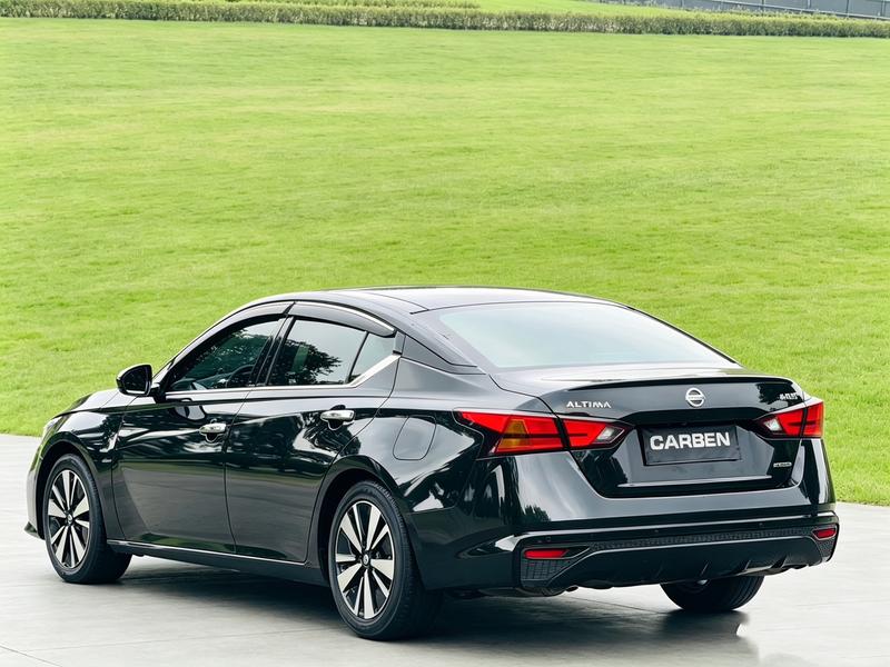 Nissan Teana, 2022 — фото 5 из 12