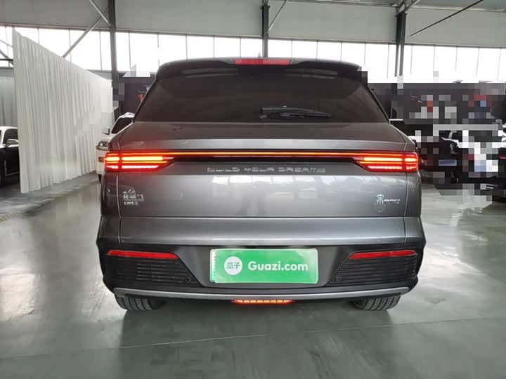BYD Song Pro Hybrid, 2024 — фото 6 из 9