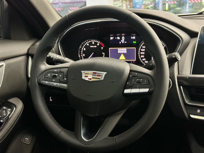 Cadillac CT5, 2022 — фото 6 из 11