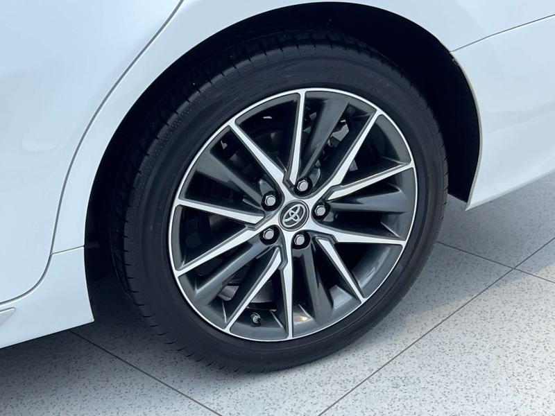 Toyota Camry, 2023 — фото 7 из 12