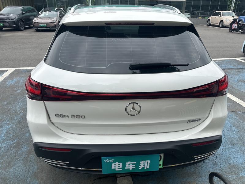 Mercedes-Benz EQA, 2023 — фото 5 из 10