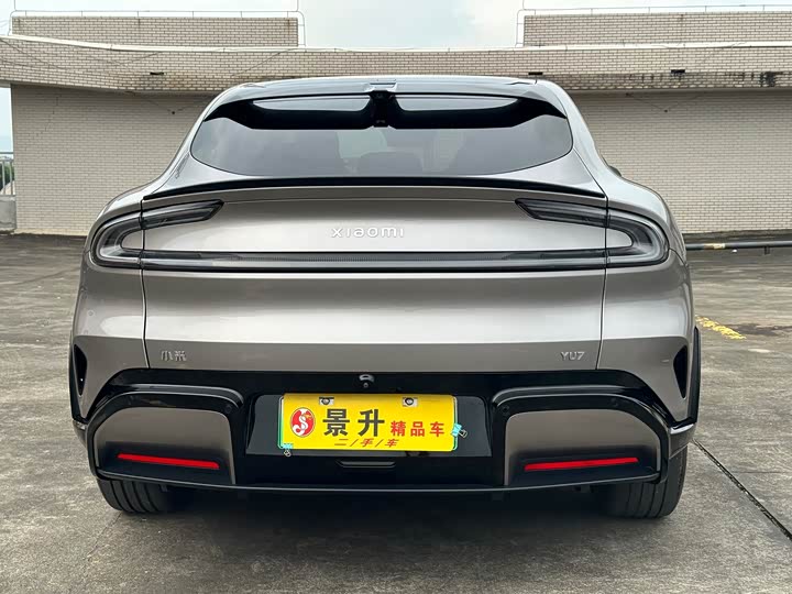 Xiaomi YU7, 2025 — фото 6 из 9