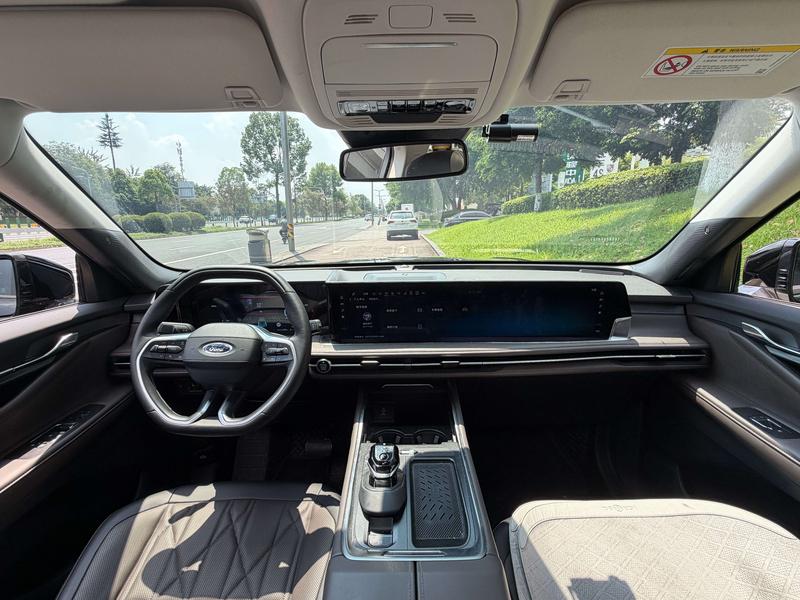 Ford Edge, 2025 — фото 6 из 12