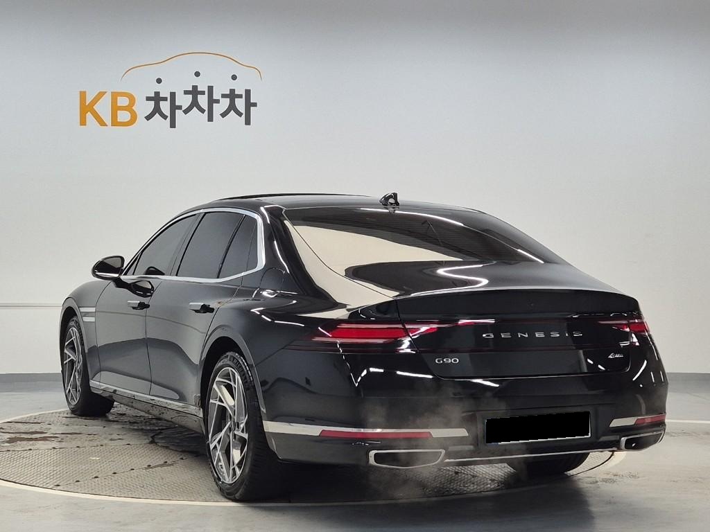 Genesis G90, 2022 — фото 2 из 12