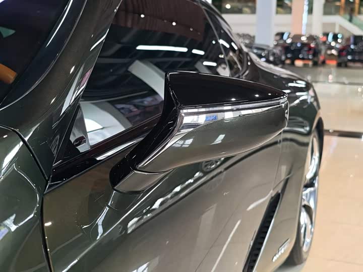 Lexus LC, 2022 — фото 6 из 9