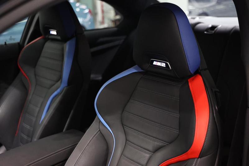 BMW M2, 2023 — фото 7 из 8
