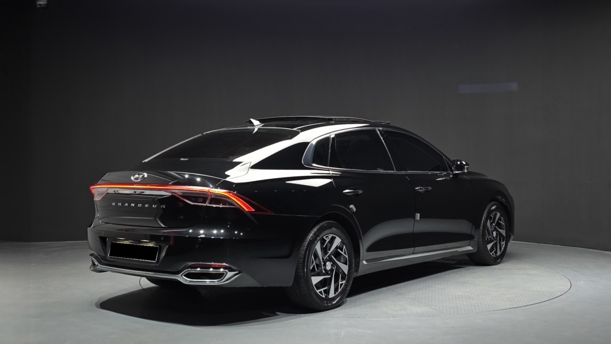 Hyundai Grandeur, 2022 — фото 2 из 12