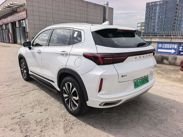 Exeed LX C-DM Hybrid, 2022 — фото 5 из 9