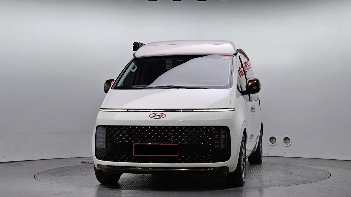 Hyundai Staria, 2024 — фото 3 из 12