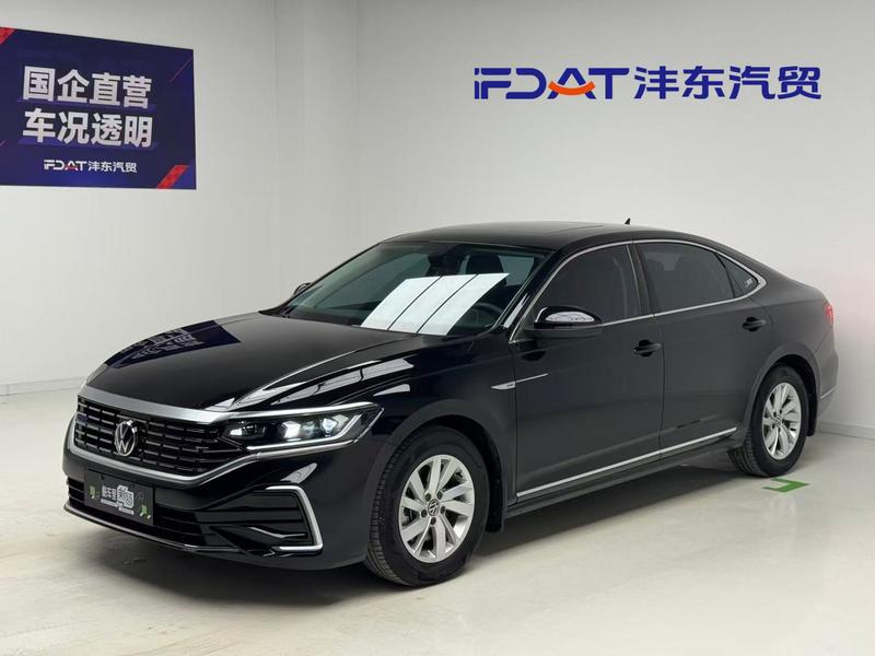Volkswagen Passat Hybrid, 2022 — купить в Санкт-Петербурге под ключ