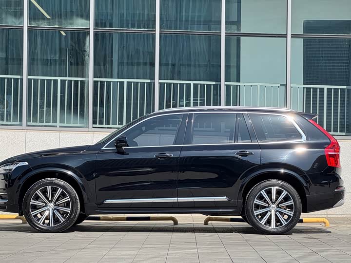 Volvo XC90, 2021 — фото 4 из 9