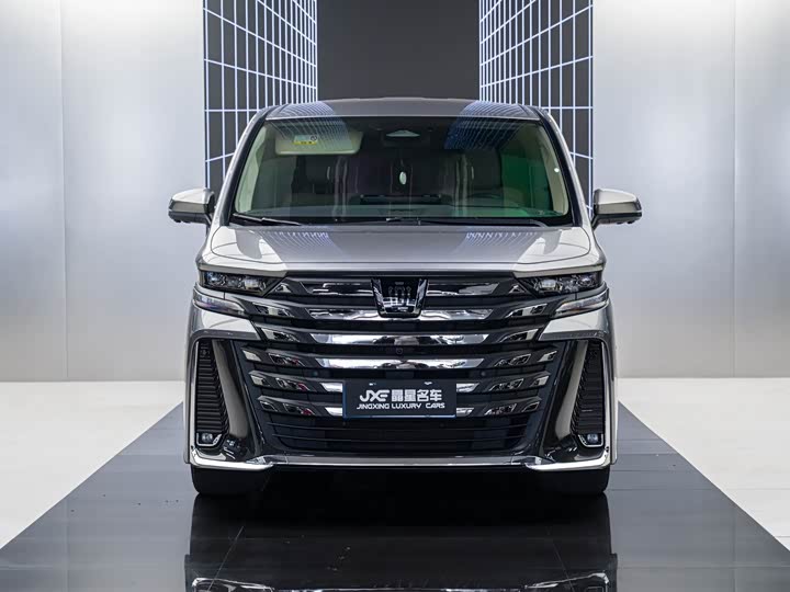 Toyota Vellfire, 2024 — фото 2 из 9