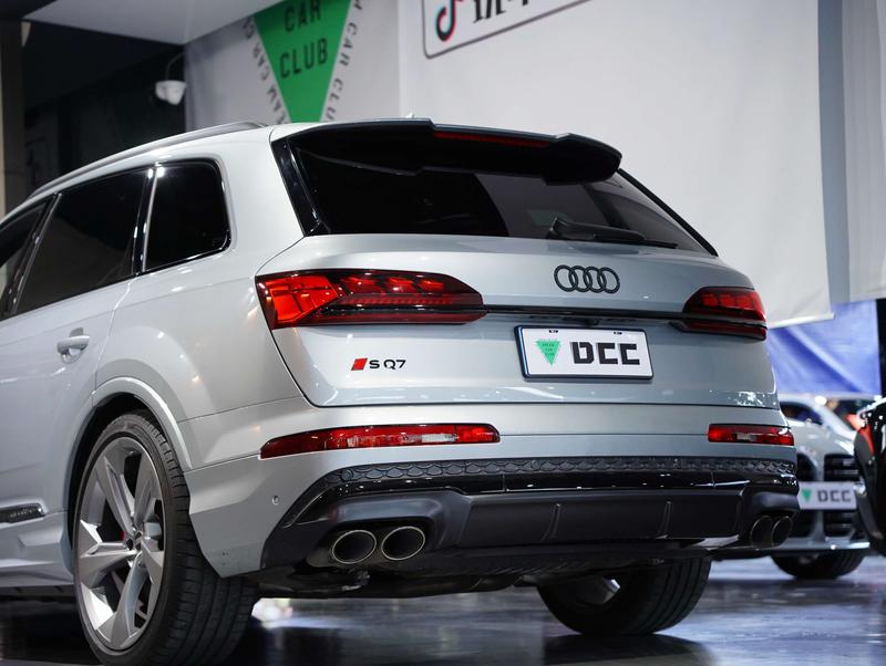 Audi SQ7, 2024 — фото 4 из 12