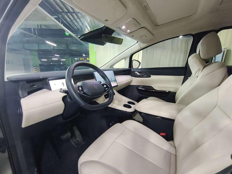 BAIC Arcfox Wendao V9, 2026 — фото 10 из 12