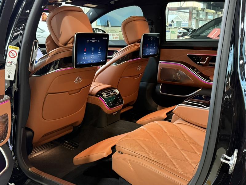 Mercedes-Benz Maybach S-Class, 2022 — фото 12 из 12