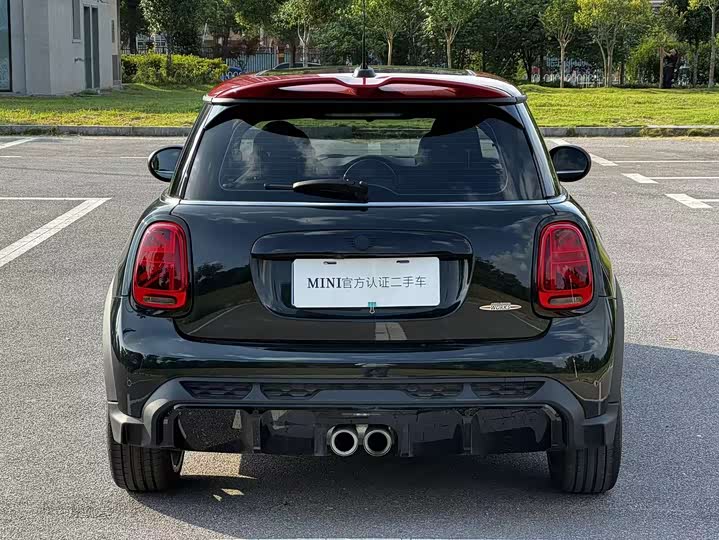 Mini Mini JCW, 2021 — фото 5 из 9