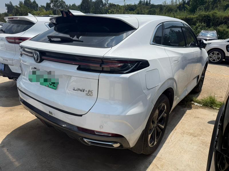 Changan UNI-K Hybrid, 2022 — фото 6 из 11