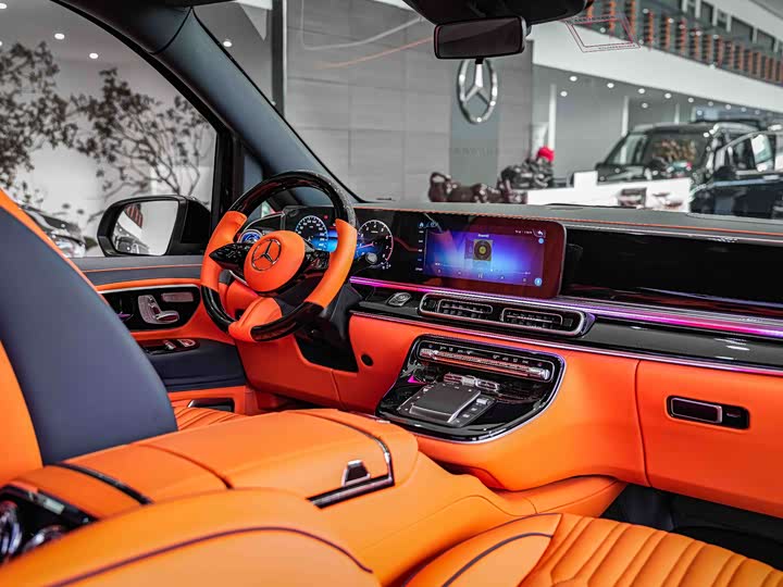 Mercedes-Benz Vito, 2025 — фото 8 из 9
