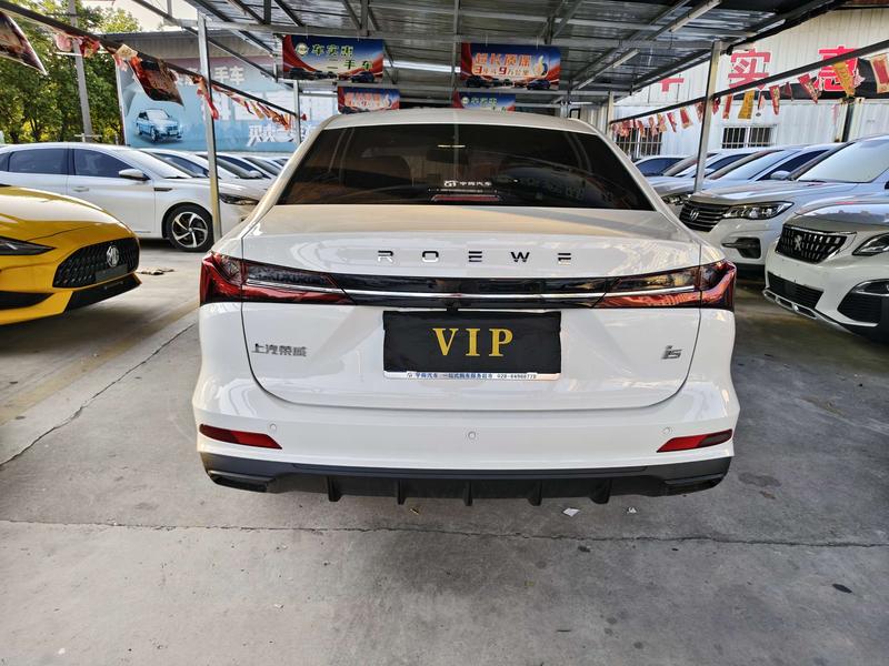 Roewe i5, 2025 — фото 5 из 11