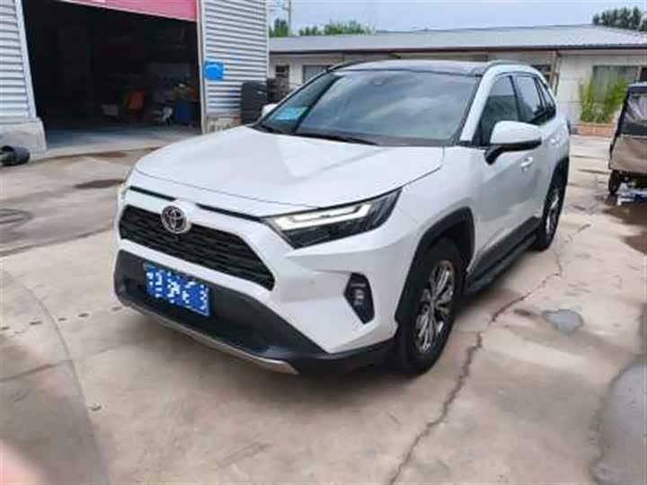 Toyota RAV4, 2024 — купить в Москве под ключ
