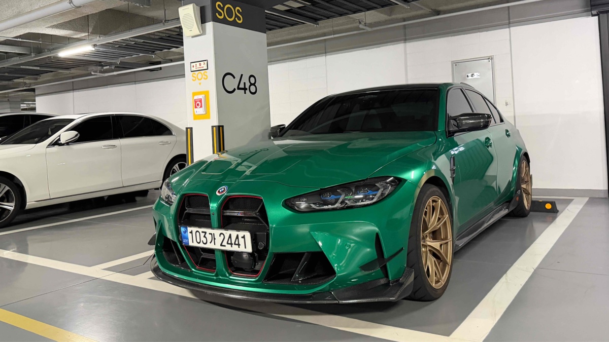 BMW M3, 2022 — фото 8 из 12