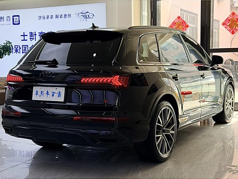 Audi Q7, 2023 — фото 6 из 11