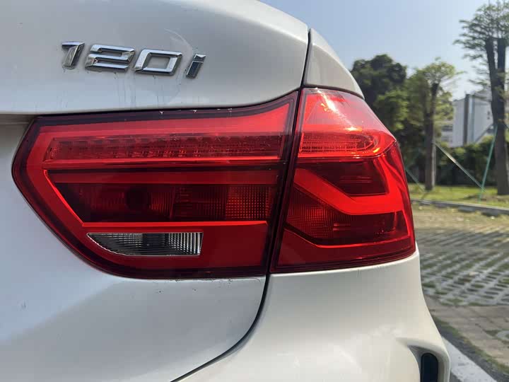 BMW 1 Series, 2023 — фото 8 из 9