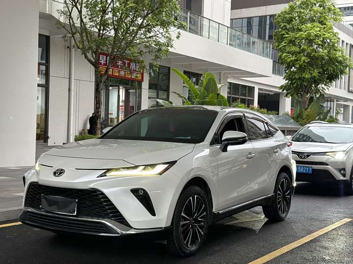 Toyota Venza, 2022 — купить в Уфе под ключ