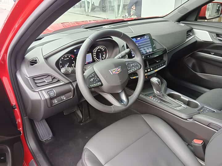 Cadillac CT4, 2022 — фото 11 из 12