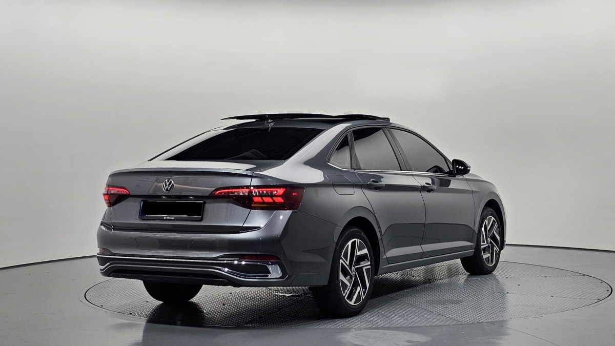 Volkswagen Jetta, 2022 — фото 2 из 12