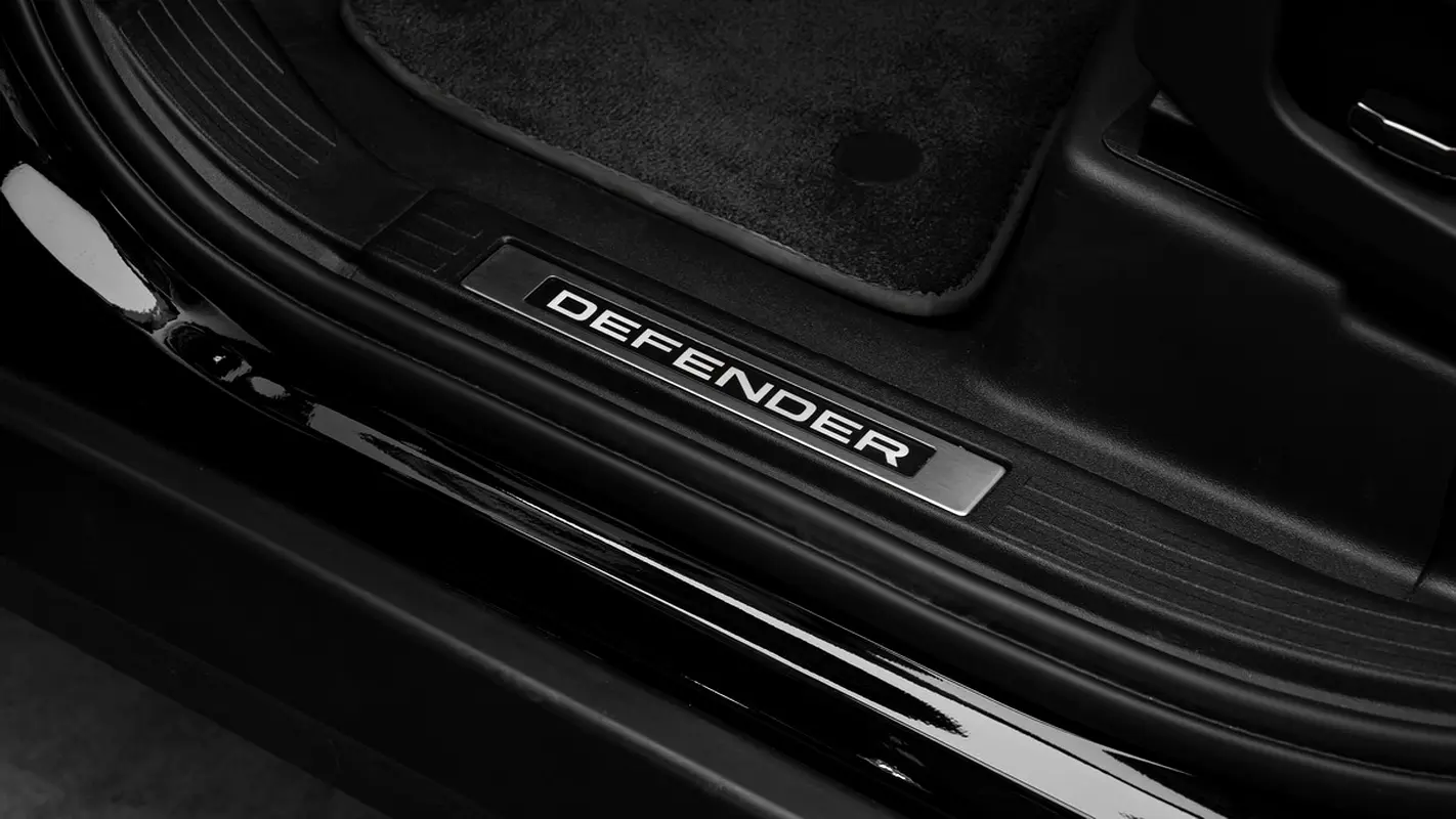 Land Rover Defender, 2026 — фото 7 из 10