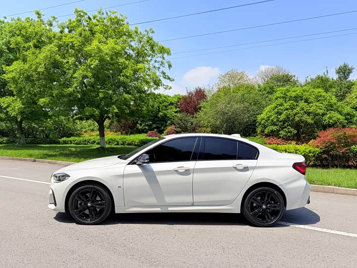 BMW 1 Series, 2024 — фото 5 из 9