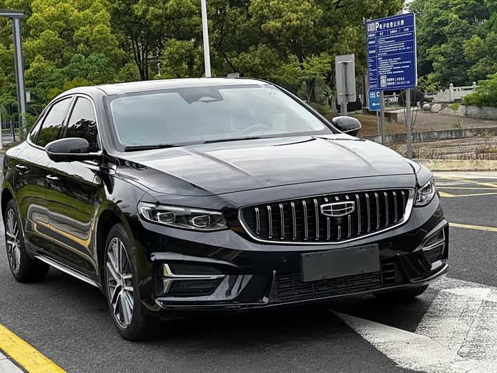 Geely Preface, 2023 — фото 3 из 9