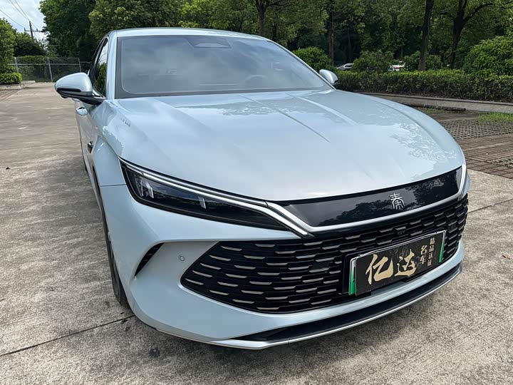 BYD Qin L, 2025 — фото 7 из 9
