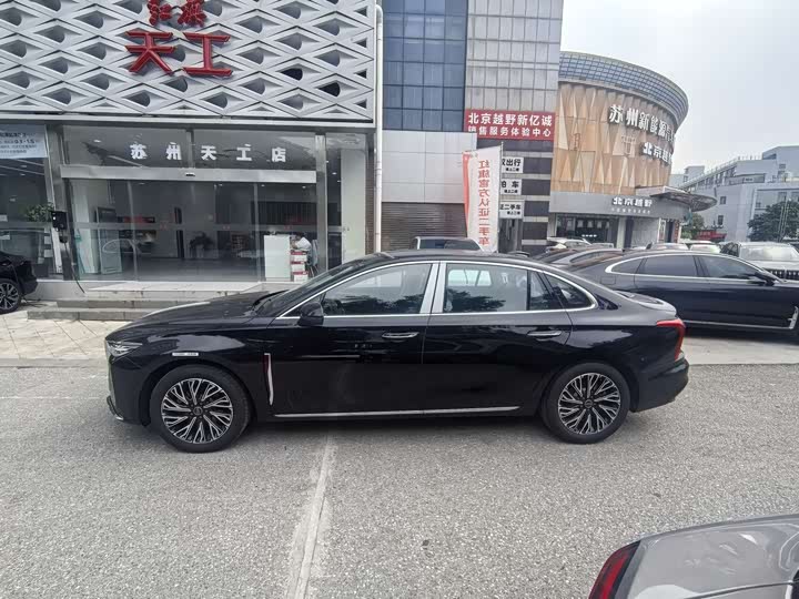 Hongqi H5, 2026 — фото 6 из 9