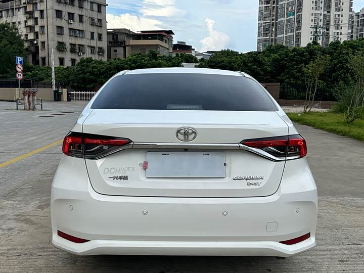 Toyota Corolla, 2022 — фото 8 из 9