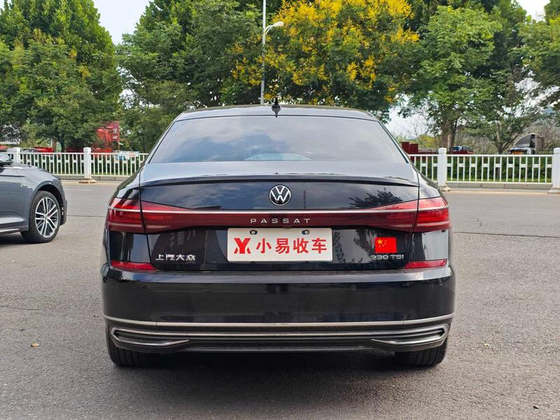 Volkswagen Passat, 2023 — фото 5 из 10