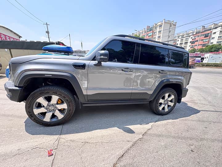 BAIC Beijing BJ40 Hybrid, 2025 — фото 6 из 9
