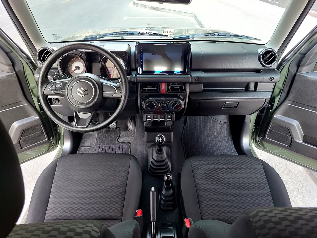 Suzuki Jimny, 2025 — фото 9 из 10
