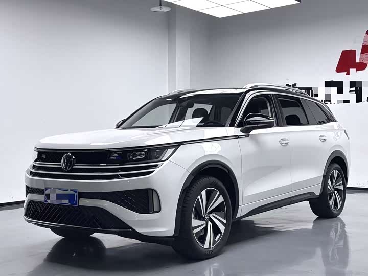 Volkswagen Tavendor, 2022 — купить в Санкт-Петербурге под ключ