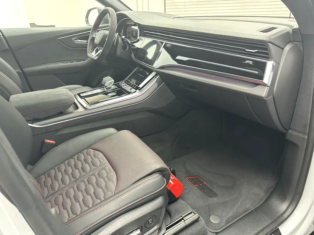 Audi RS Q8, 2025 — фото 7 из 10