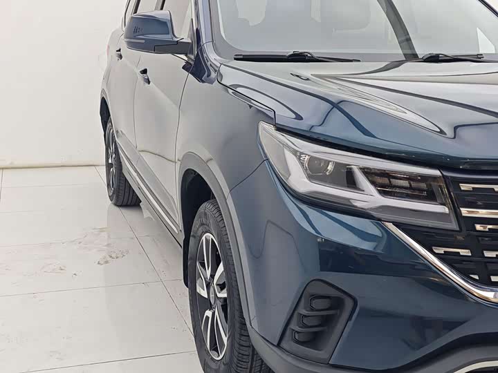 Dongfeng Forthing T5, 2023 — фото 5 из 9