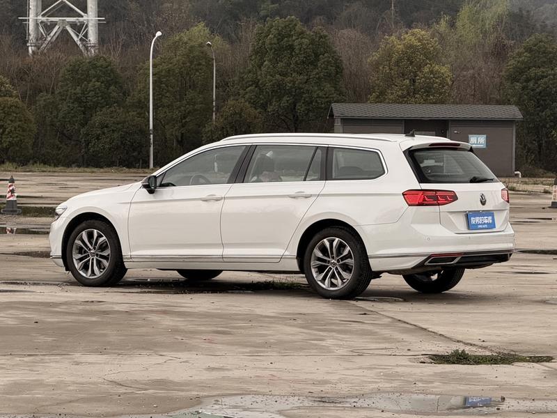 Volkswagen Passat Variant, 2022 — фото 5 из 12