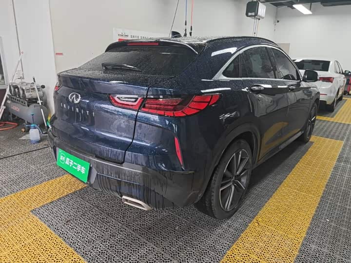 Infiniti QX55, 2023 — фото 7 из 9