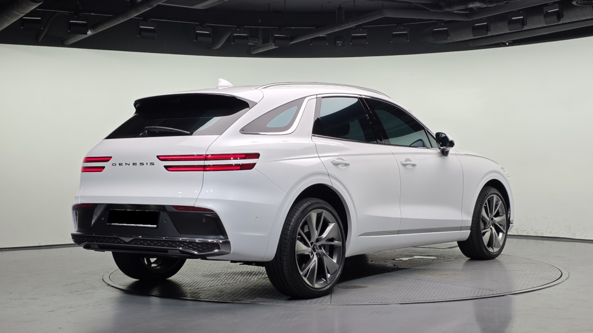 Genesis GV70, 2025 — фото 2 из 12
