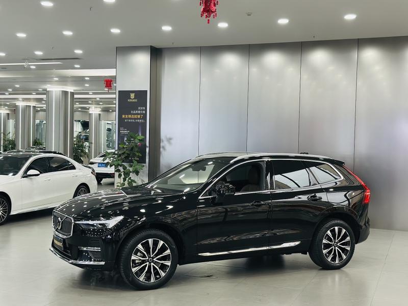 Volvo XC60, 2024 — купить в Тольятти под ключ