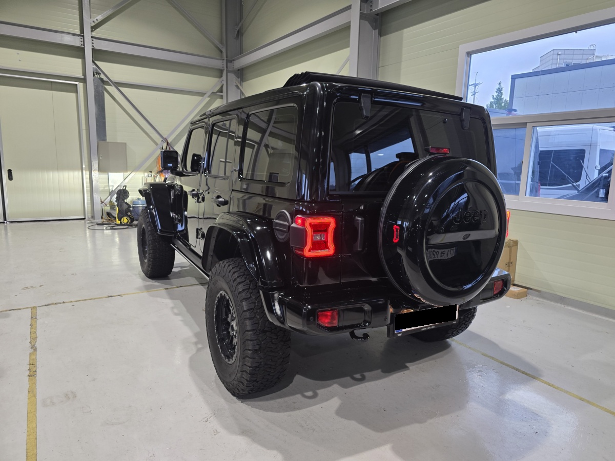 Jeep Wrangler, 2025 — фото 4 из 12